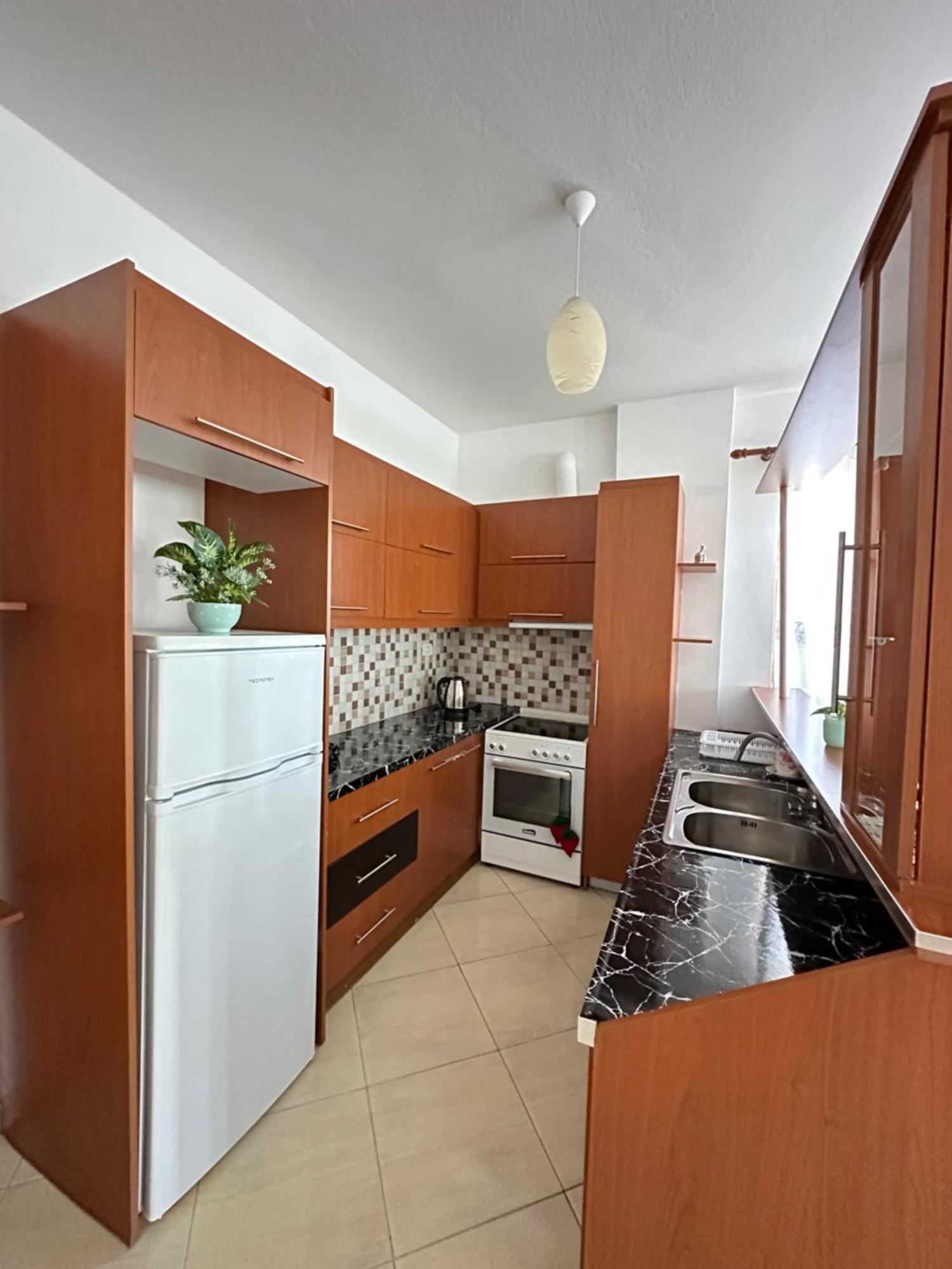 Guesthouse Xhuliano Ксамил Екстериор снимка