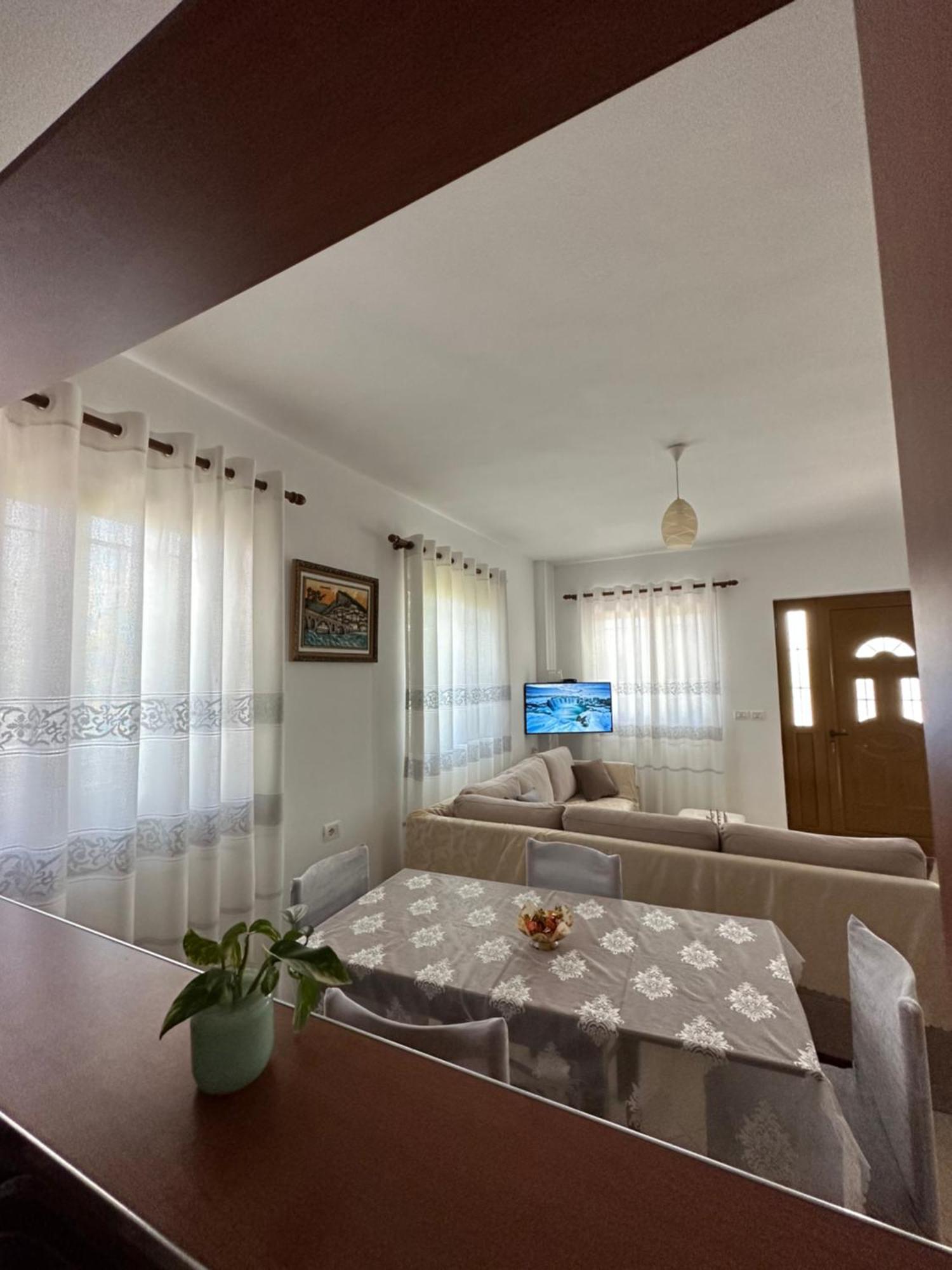 Guesthouse Xhuliano Ксамил Екстериор снимка